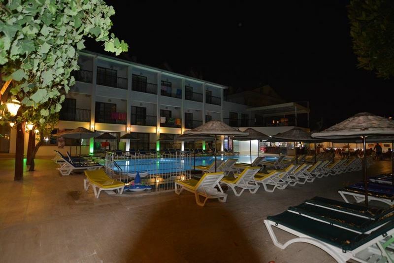 Территория Golden Life Resort Hotel & SPA 4*