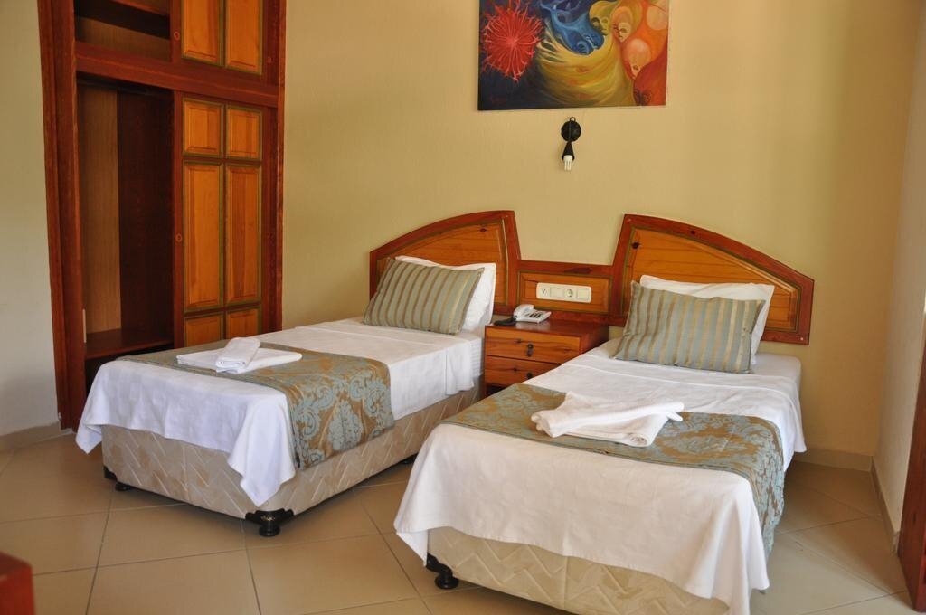 Територія Bellevue Hotel Fethiye 3*