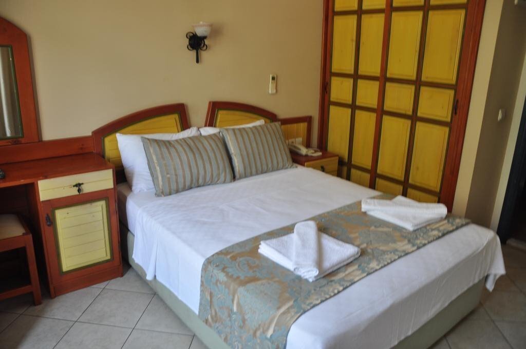 Апартаменти Bellevue Hotel Fethiye 3*