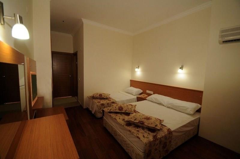 Вид Edasu Hotels (ex. Eda Su Hotel, Poseidon Club Hotel) 3*