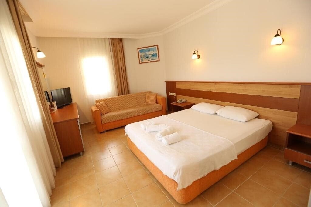 Вид Mavruka Hotel 3*