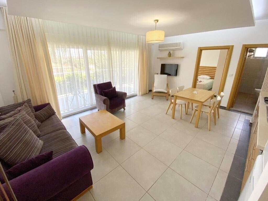 Панорама Odyssey Residence 1*