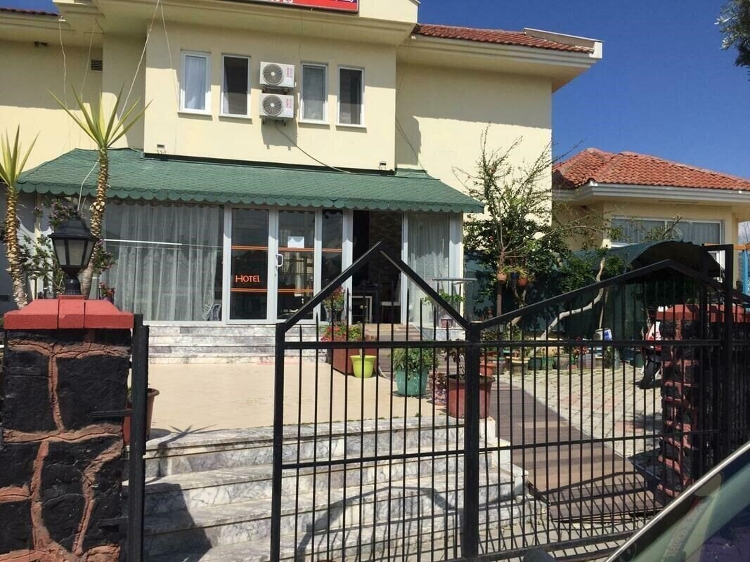 Панорама Verde Port Hotel 3*