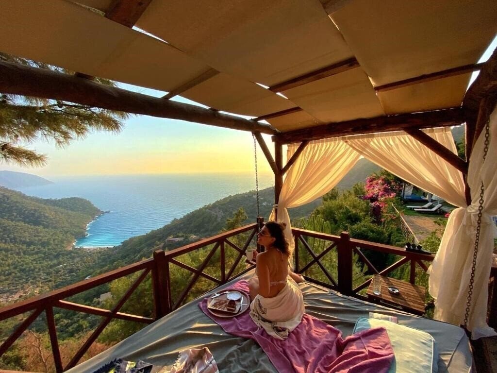 Панорама Lissiya Hotel 4*