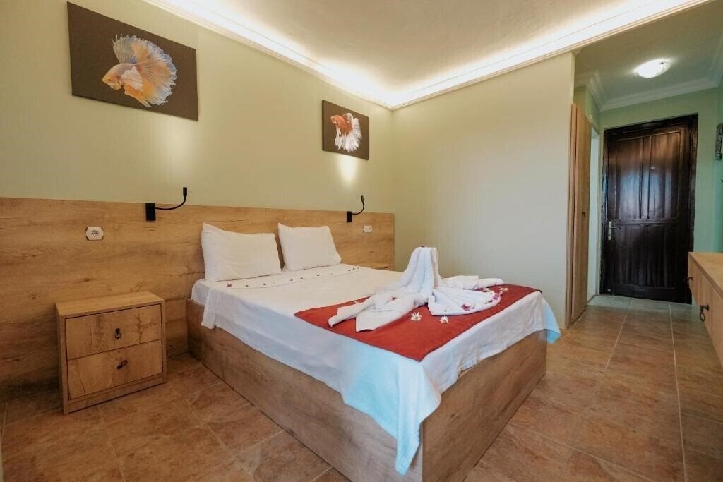 Картинка Tunacan 3*