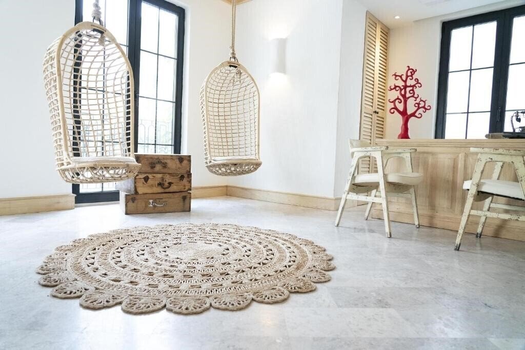 Территория Yacht Boheme Hotel 4*