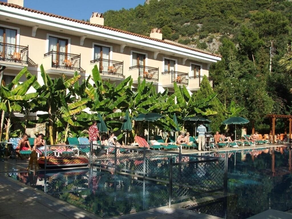 Вид Peridikia Beach & Family Resort 4*
