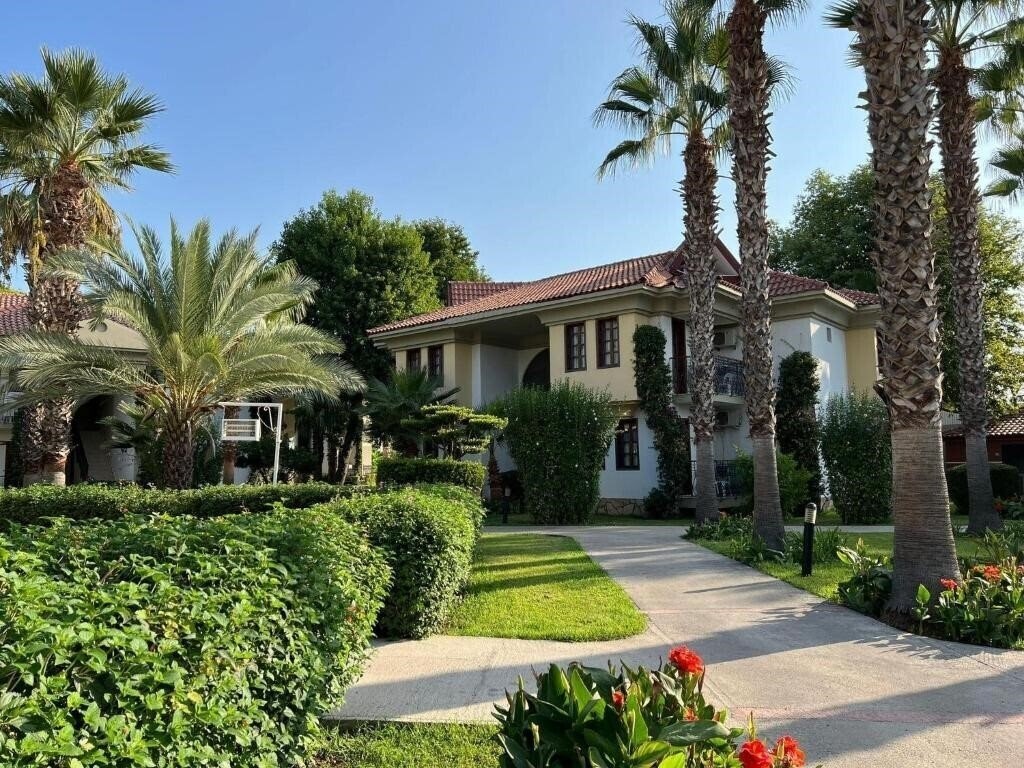 Картинка Club Tuana Fethiye (ex. Club Tuana Park Fethiye, Majesty Club Tuana Park) 5*