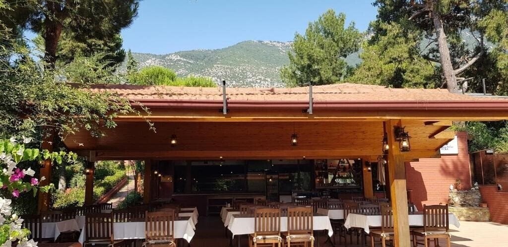 Панорама Boncuklu Otel 3*