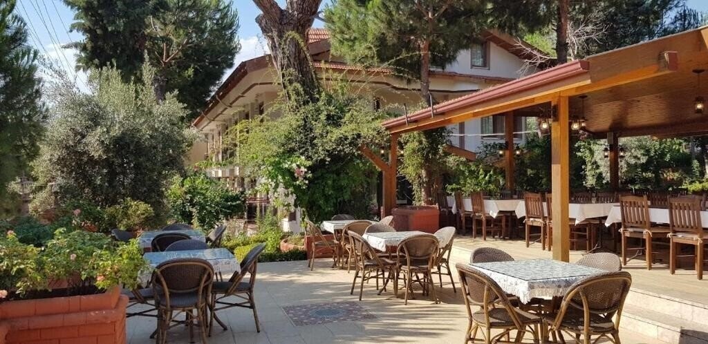 Отель Boncuklu Otel 3*