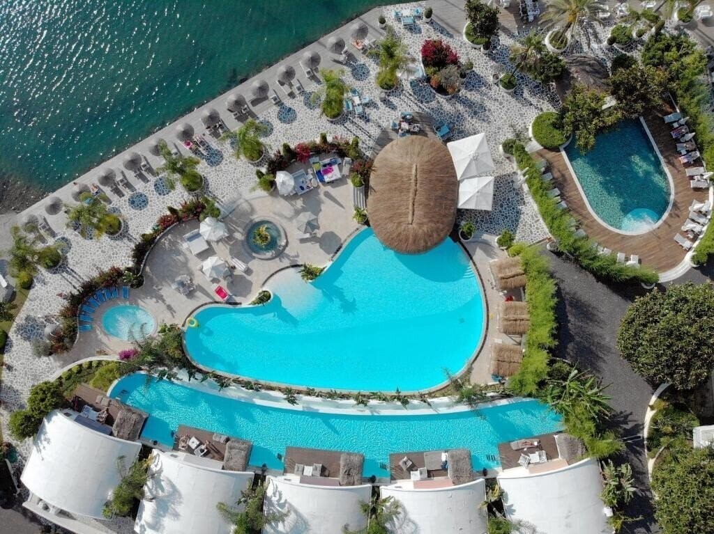 Панорама Yacht Classic Hotel 4*