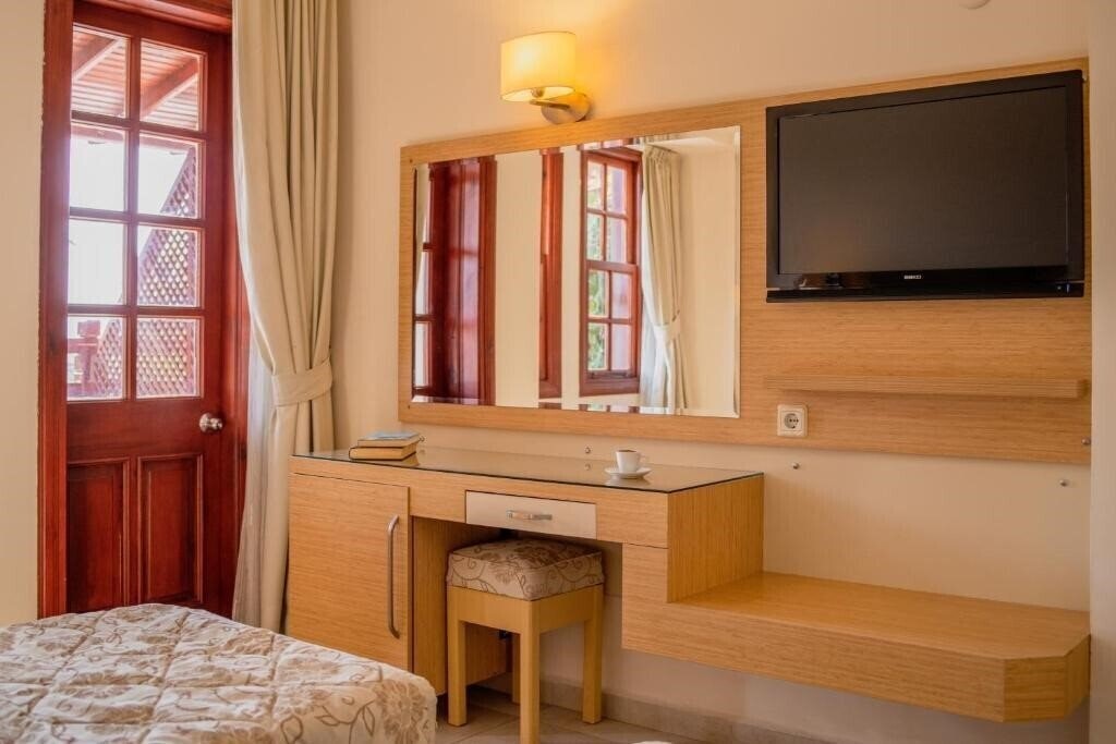 Панорама Alize 4*