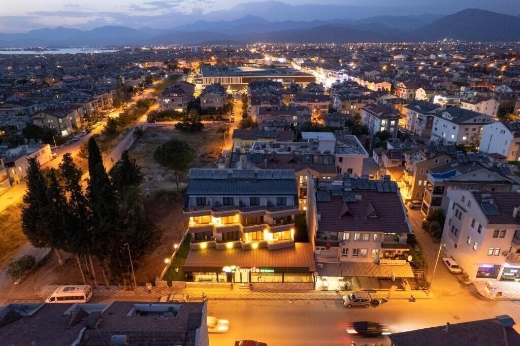 Панорама Tanrise City Residence (ex. Sunrise City Residence) 4*