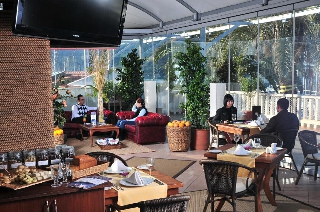 Панорама Ece Saray Marina 5*