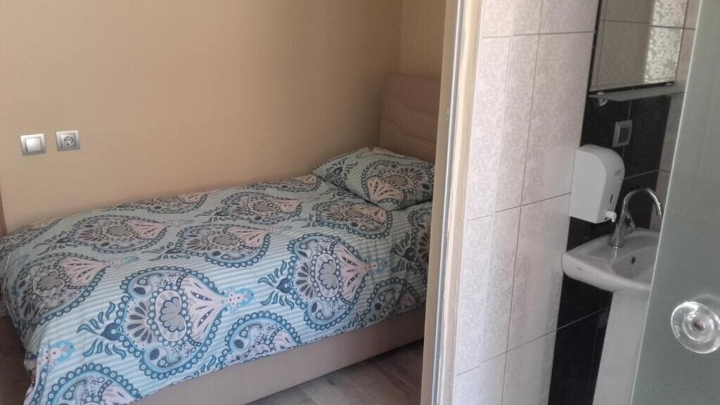 Фото Gunes Hotel 3*