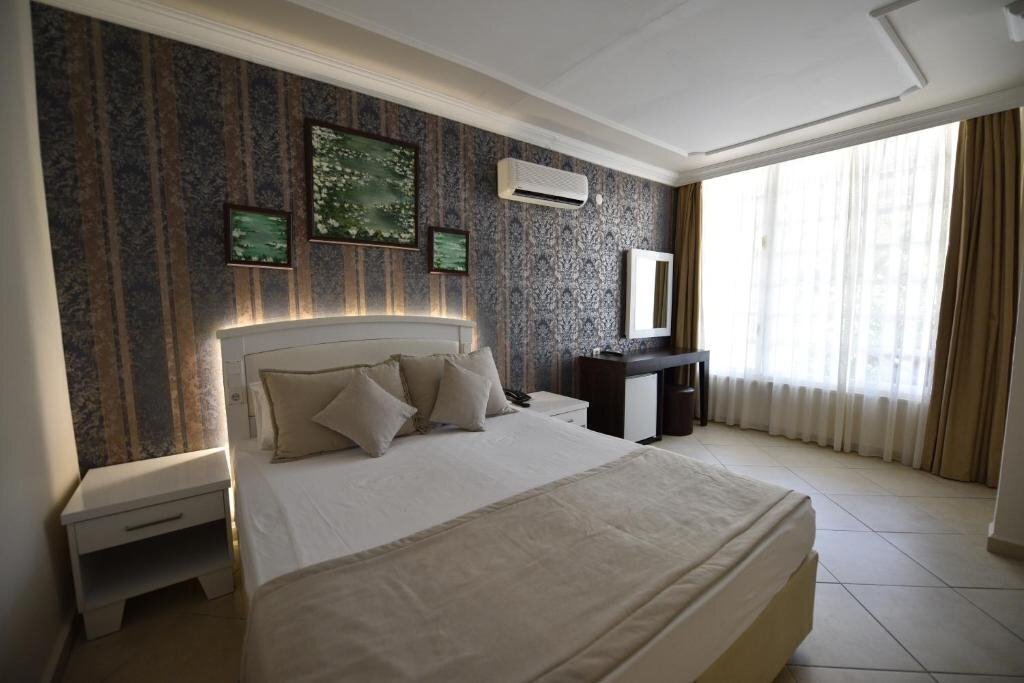 Територія Nicholas Park Hotel (ex. Nicholas Park) 4*