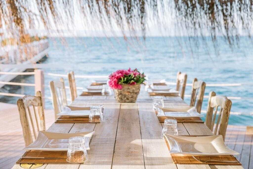 Территория Ilica Hotel SPA & Wellnes Resort 5*