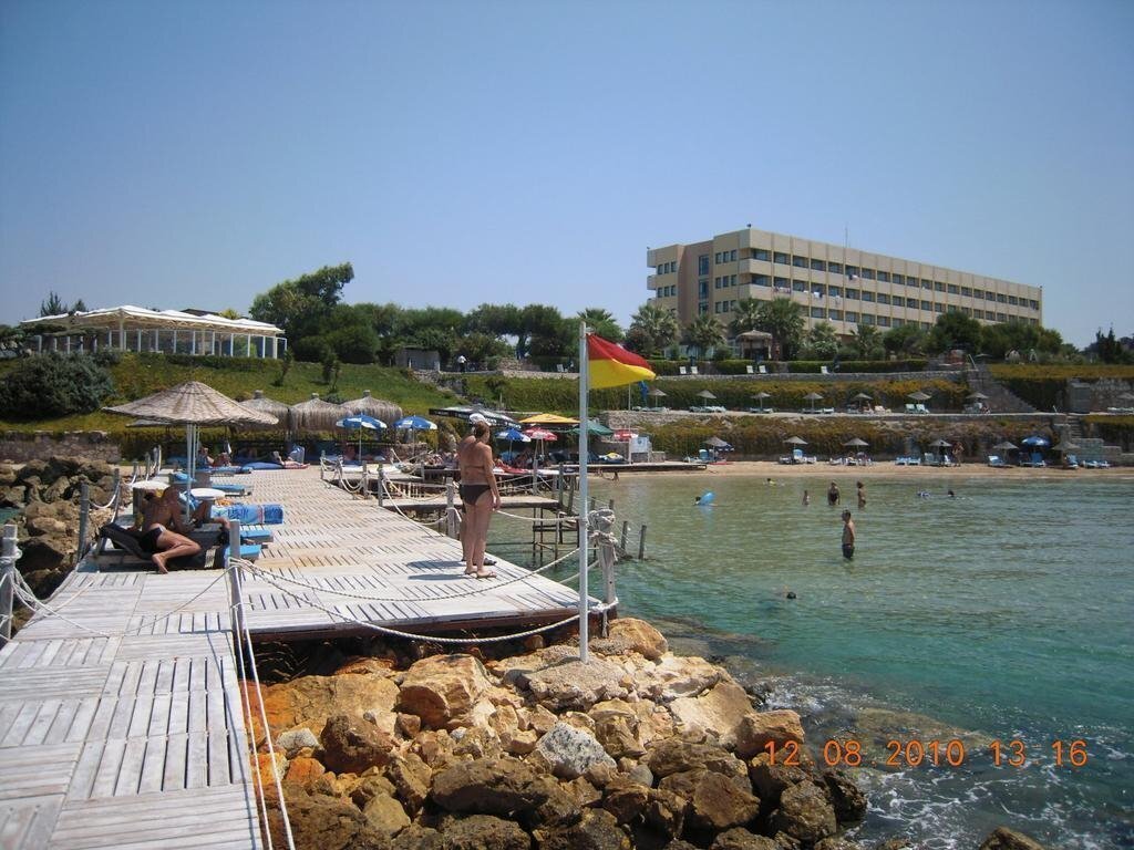 Готель Babaylon Hotel 4*