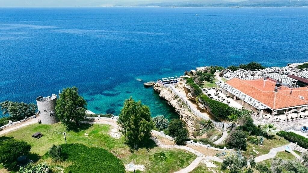 Апартаменти Club Resort Atlantis 4*