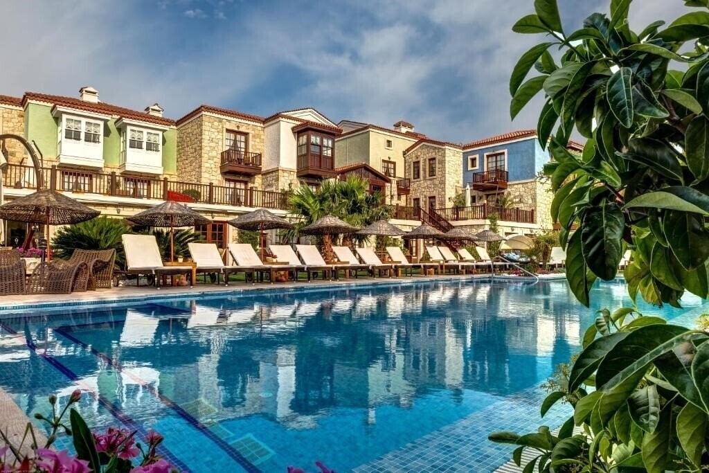 Готель Alacati Kapari Hotel (ex. Alacati Kapari Butik Otel) 4*