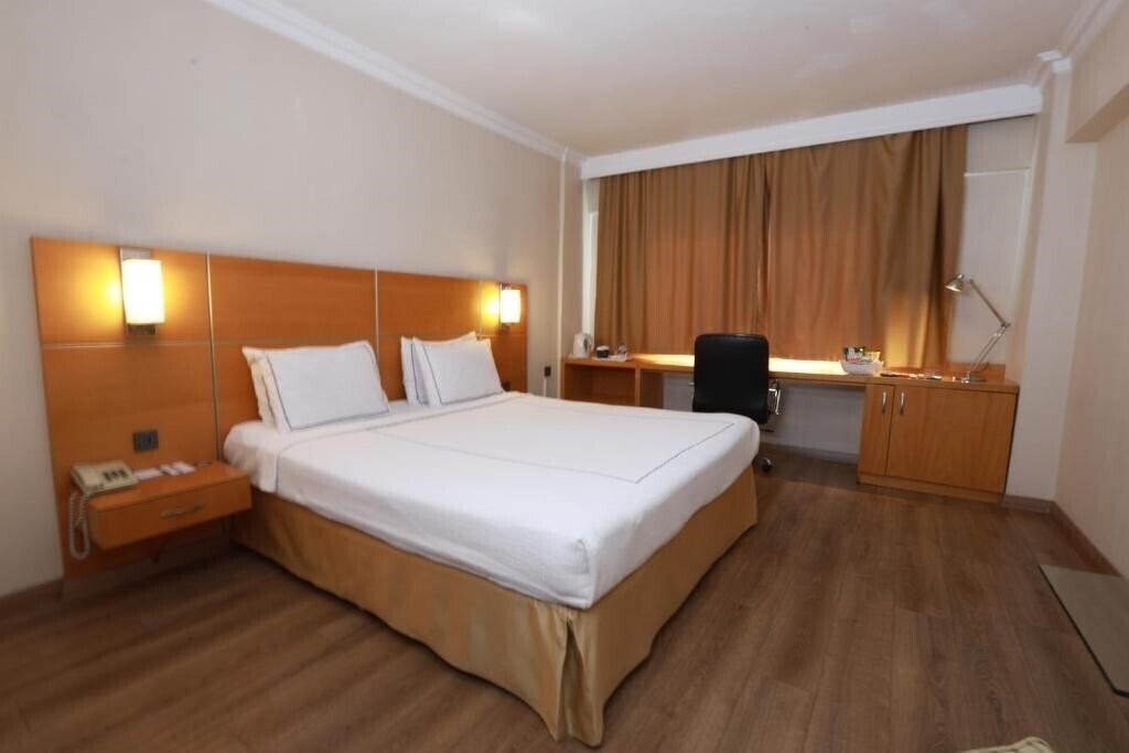 Апартаменти Anemon Ege Otel (ex. Anemon Kent Ege, Anemon Ege Saglik) 4*