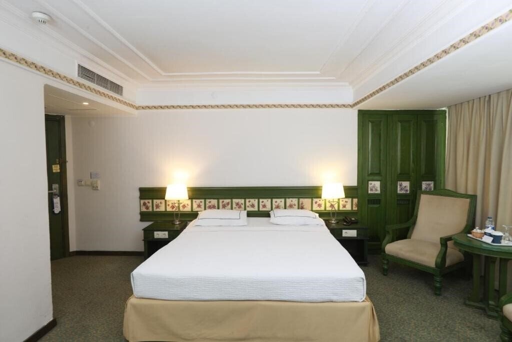 Вид Anemon Izmir Otel (ex. Anemon Hotel Izmir) 5*