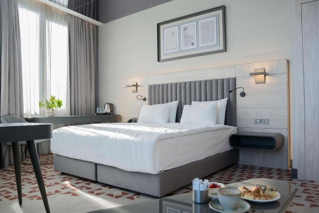 Апартаменти Best Western Plus Hotel Konak (ex. Best Western Plus Konak) 4*