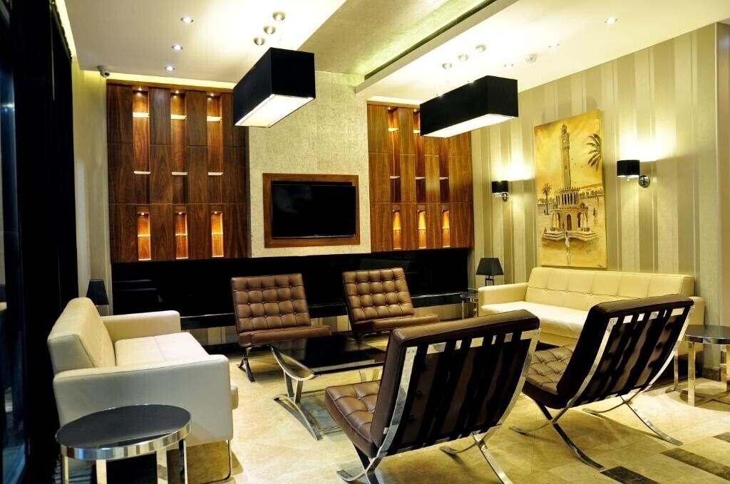 Апартаменты Avin Hotel 3*