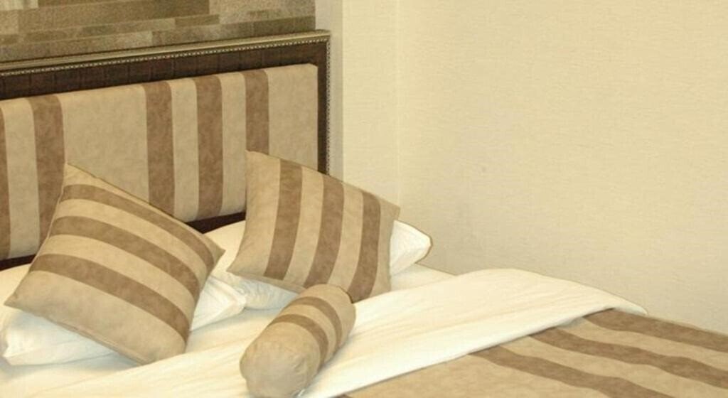 Вид Konak Saray Hotel 2*