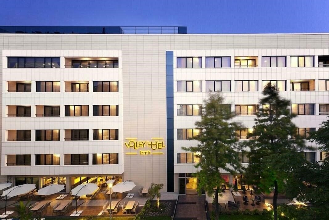 Отель Volley 4*