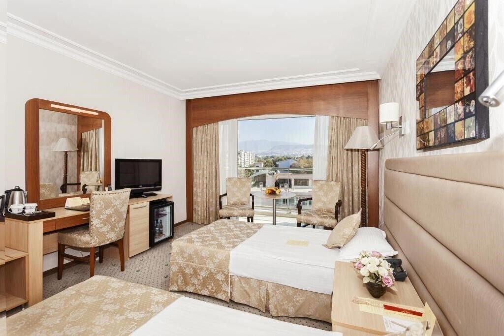 Зображення Izmir Palas 3*