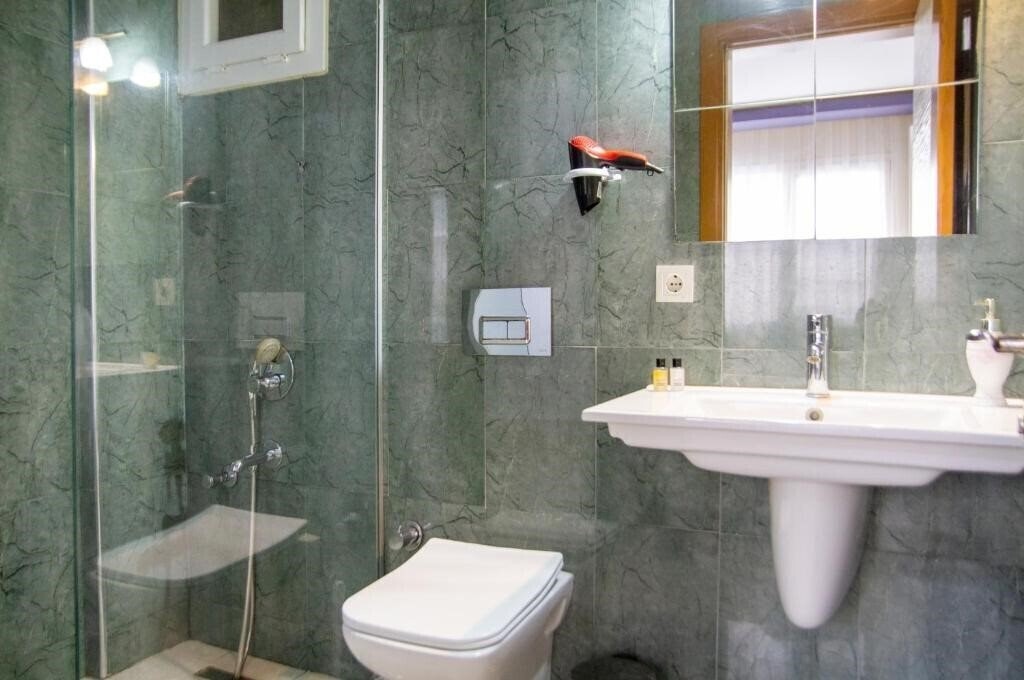 Вид Fi Homes Apart Otel 3*