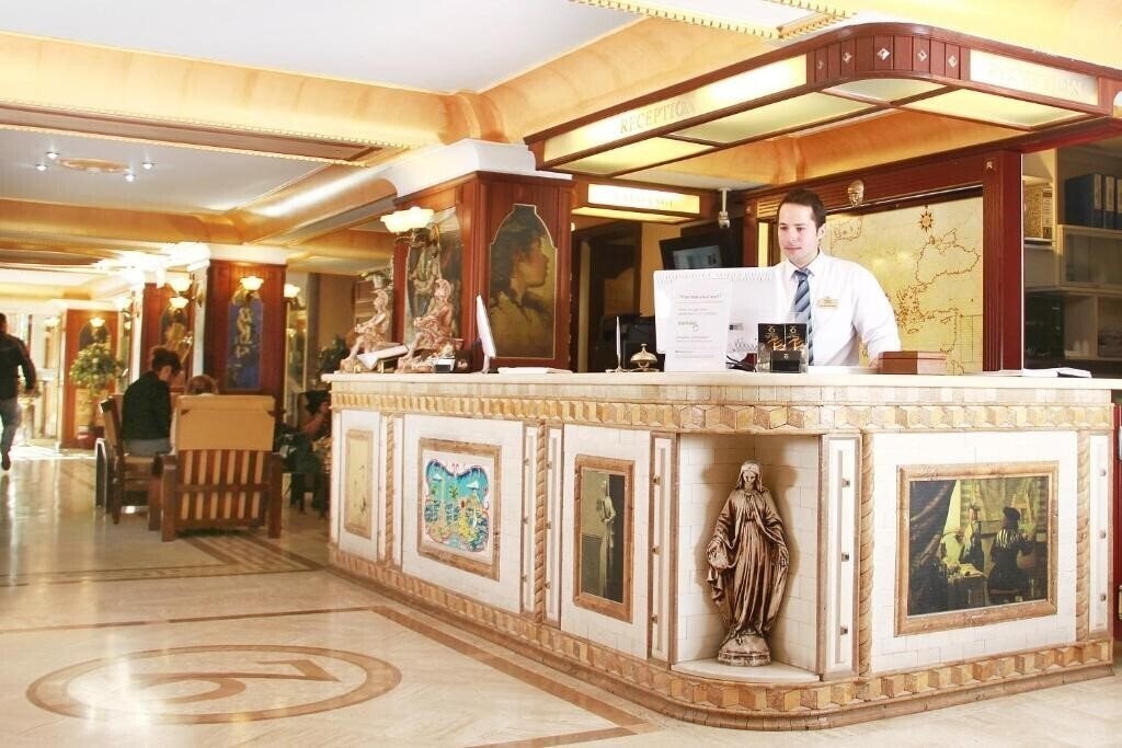 Територія Oglakcioglu Park Hotel (ex. Park Hotel Izmir, Oglakcioglu Park Boutique Hotel) 3*