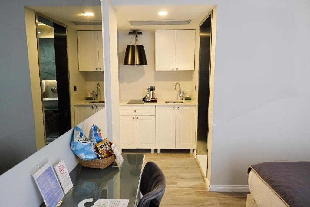 Апартаменти Riva Hotel Alsancak (ex. Hotel Apart Alsancak, Rooms Alsancak) 3*