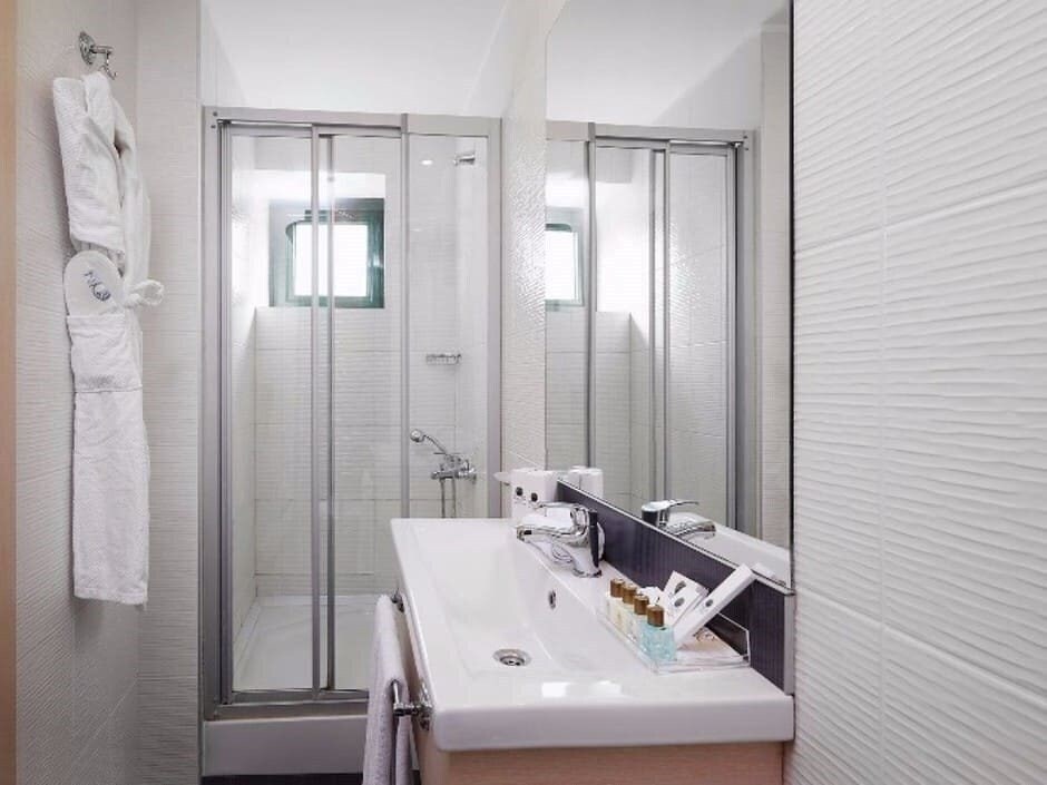 Территория Kordon Alsancak 3*