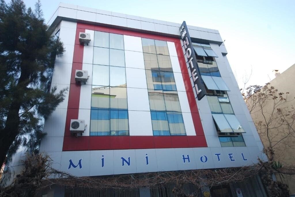 Фото Mini Fuar Otel (ex. Mini Fuar Hotel Izmir, Mini Hotel) 2*