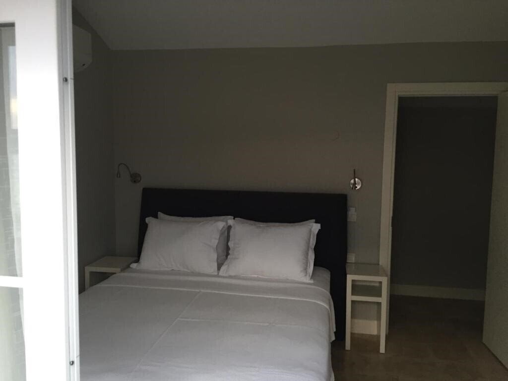 Панорама Teos Lodge Pansiyon & Restaurant Boutique 3*