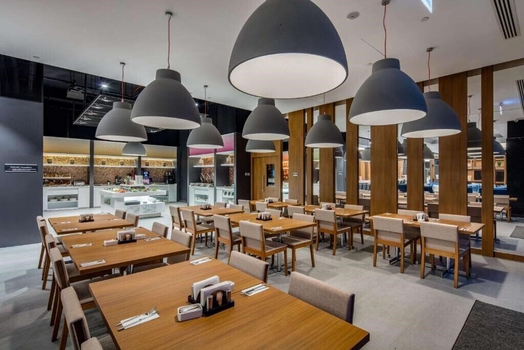 Зображення Hampton By Hilton Izmir Aliaga 3*