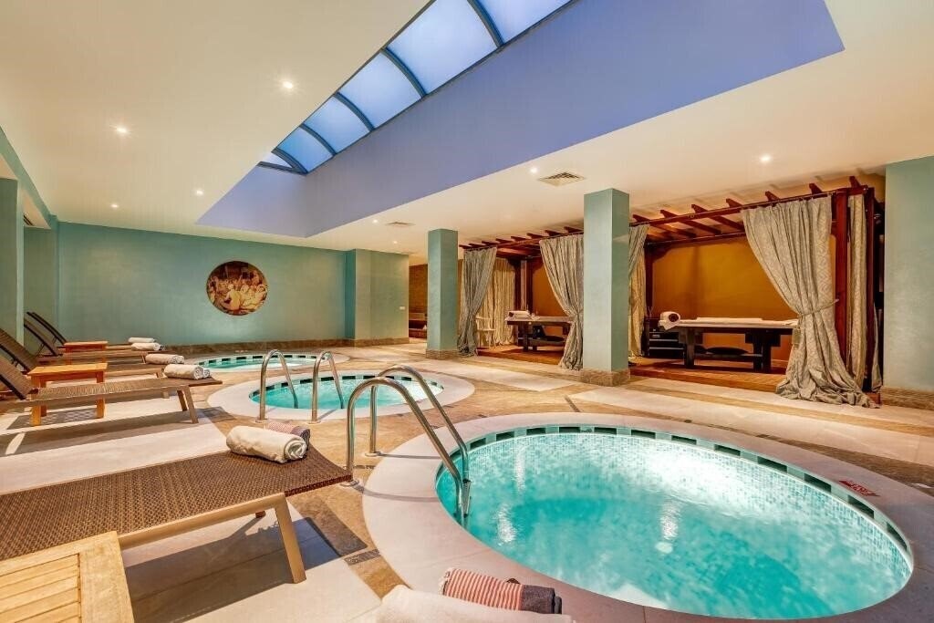 Территория Antmare Hotel 3*