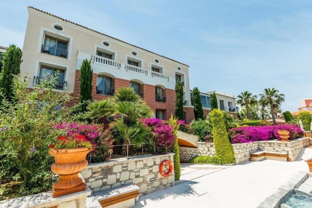 Панорама Antmare Hotel 3*