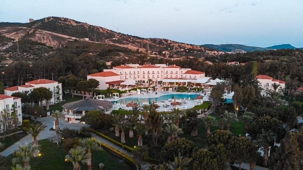 Фото Mark Warner Phokaia Beach Resort 4*