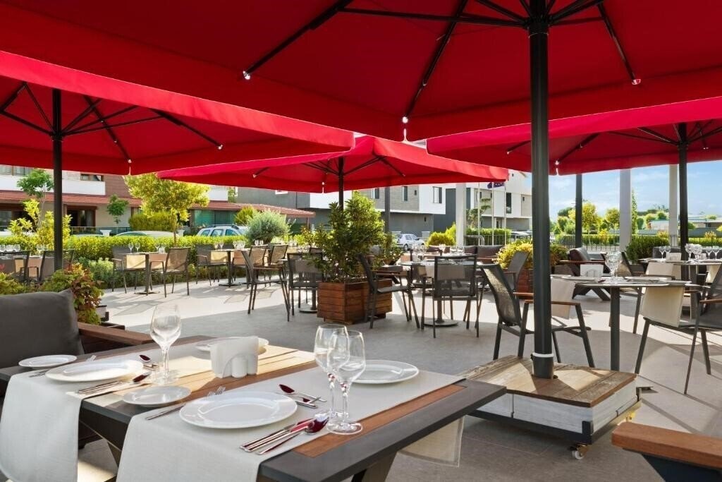 Апартаменти Ramada By Wyndham Izmir Aliaga 4*