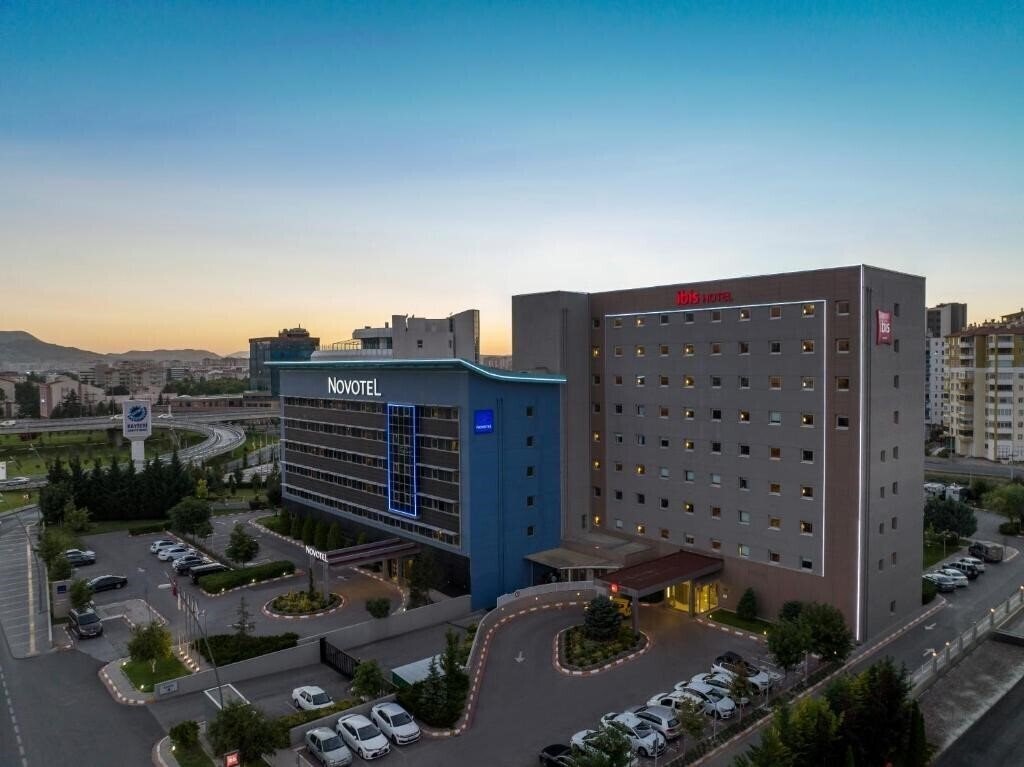 Територія Ibis Kayseri (ex. Ibis Hotel Kayseri) 3*