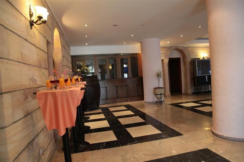 Фотография Tassaray Hotel 4*