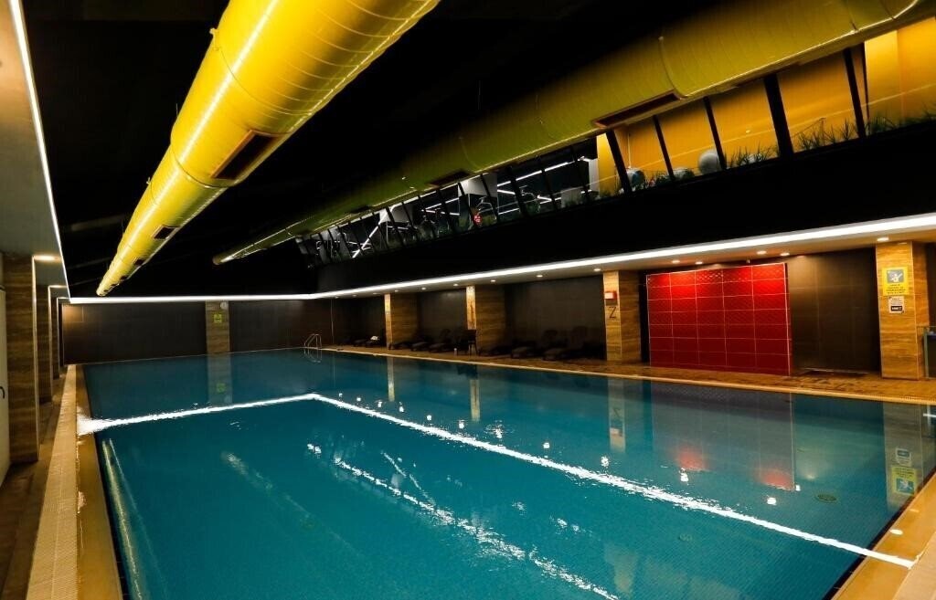 Апартаменти Fier Life Center 3*