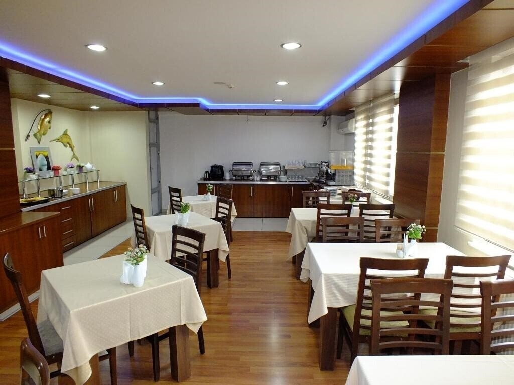 Панорама Lifos Hotel 3*