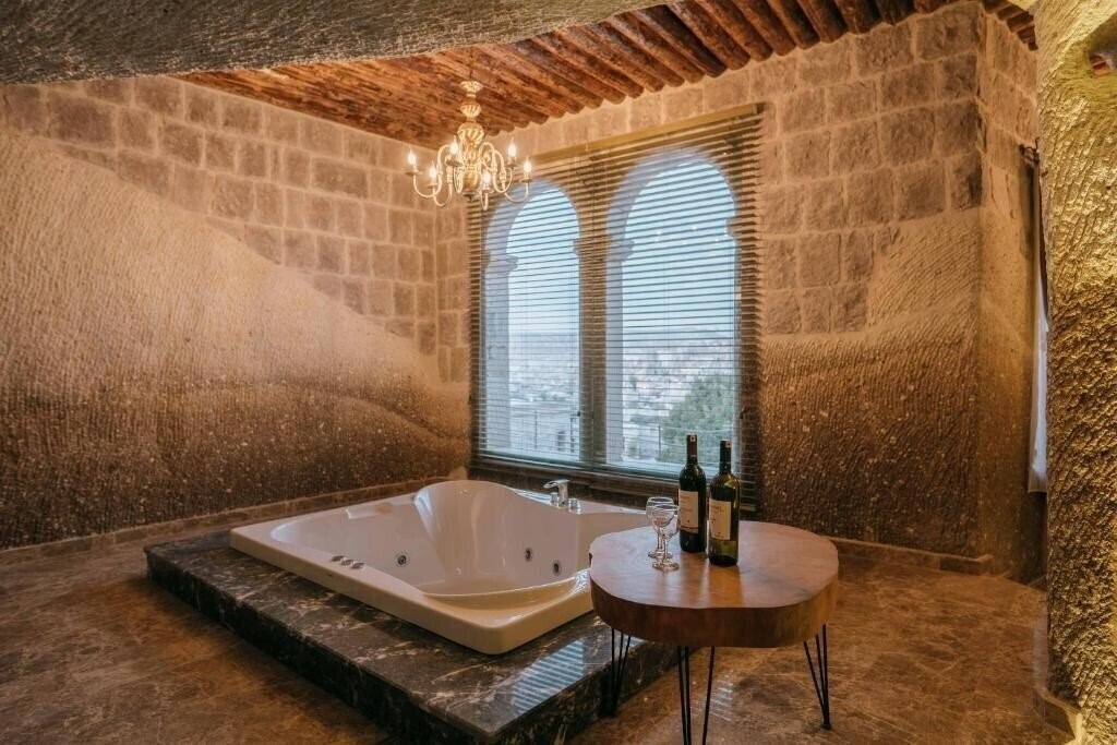 Вид Lunar Cappadocia Hotel Special Category отельный комплекс 