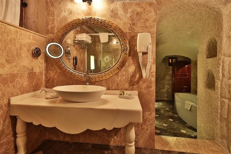 Апартаменты Cappadocia Cave Resort Hotel 5*