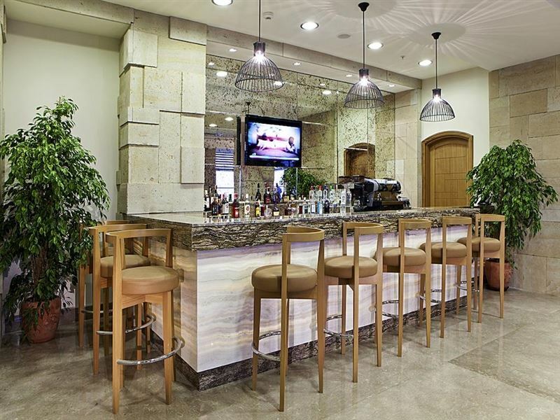 Територія Double Tree By Hilton Avanos Cappadocia 5*