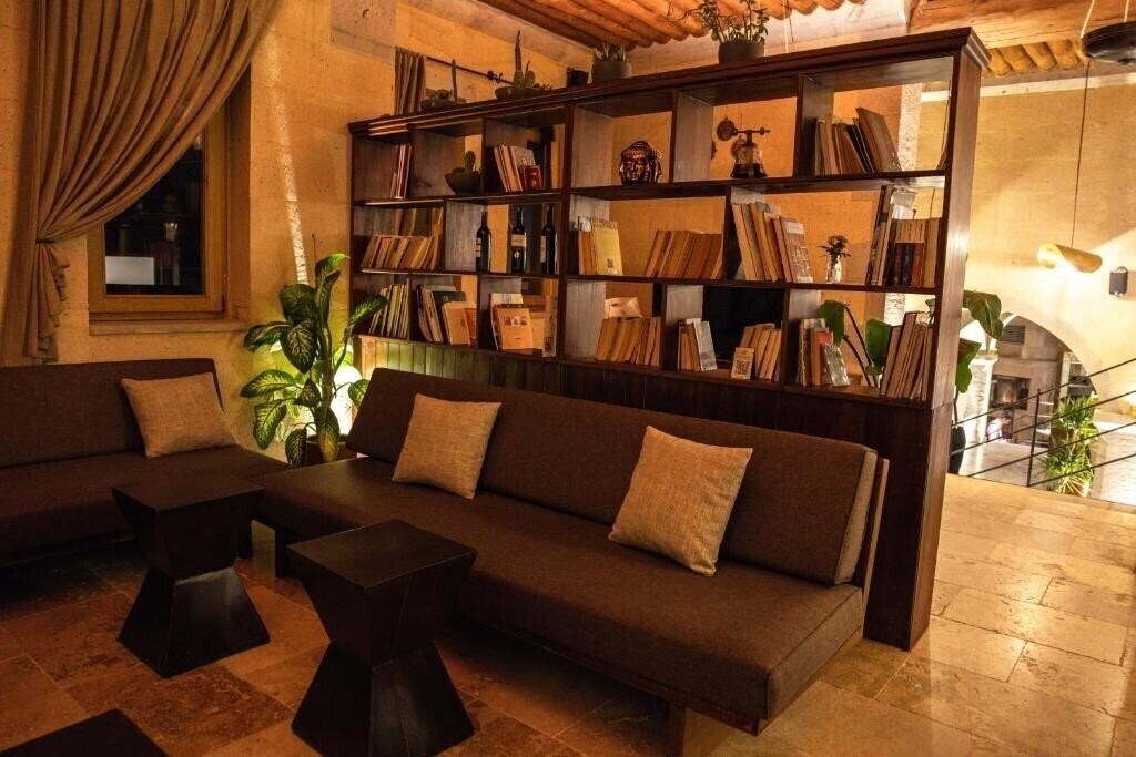 Панорама Millstone Cave Suites 5*